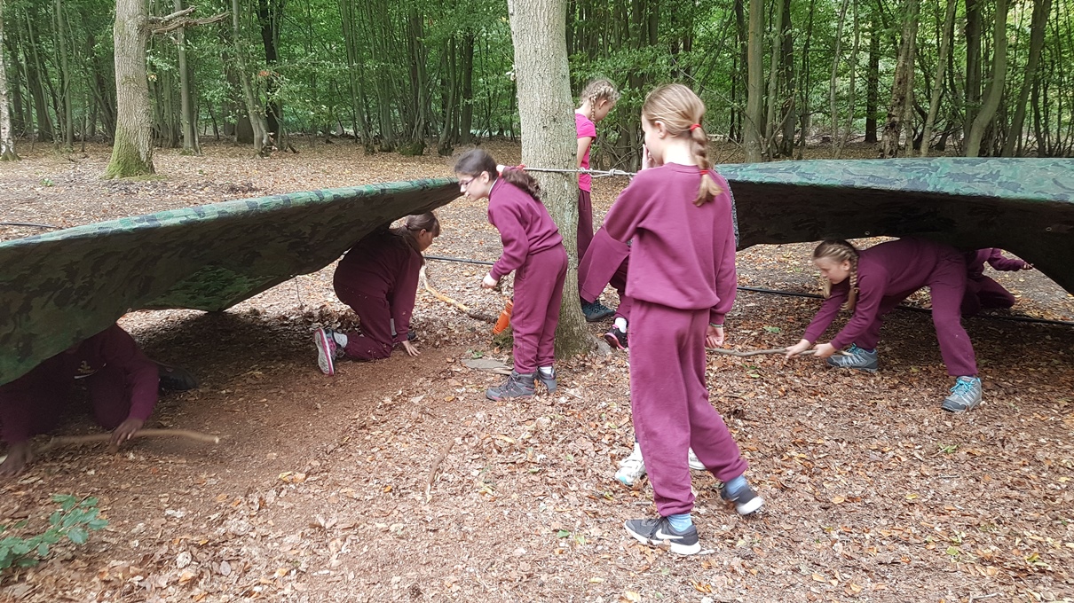 girls bushcraft camping trip